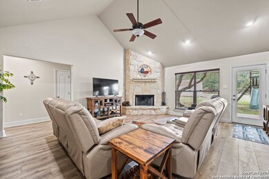 830 Cypress Pass Rd, Spring Branch, TX 78070 - photo 5