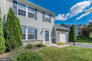 13 Spanish Moss Ct, Chambersburg, PA 17202 - photo 2