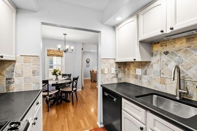 40 Pleasant St unit 2, Charlestown, MA 02129 - photo 4