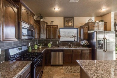 13652 Olney Ave, El Paso, TX 79928 - photo 4