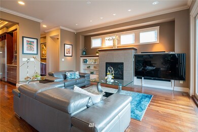 317 1st St, Kirkland, WA 98033 - photo 7