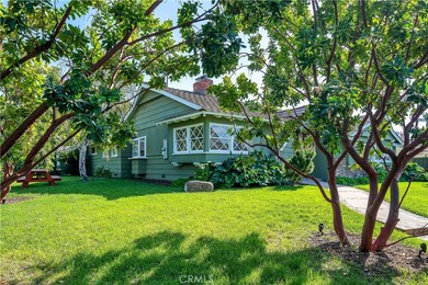 20500 Wells Dr, Woodland Hills, CA 91364 - photo 4