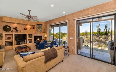 10234 E White Feather Ln-large-008-022-1