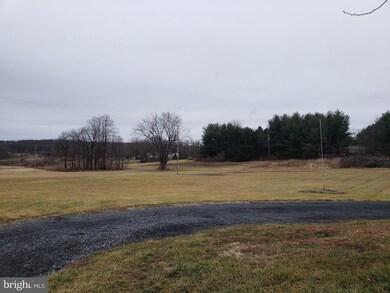 9350 N Frederick Pike, Cross Junction, VA 22625 - photo 6