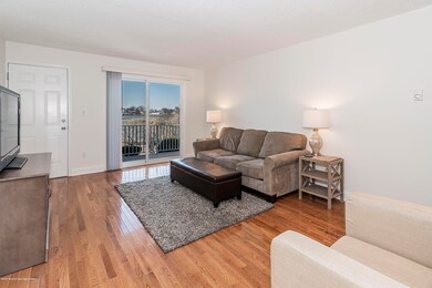 51 Valentine St unit 7B, Monmouth Beach, NJ 07750 - photo 5