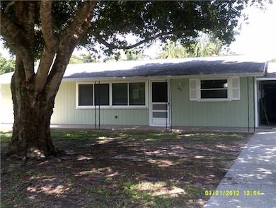 160 S Wimbrow Dr, Sebastian, FL 32958 - photo 2