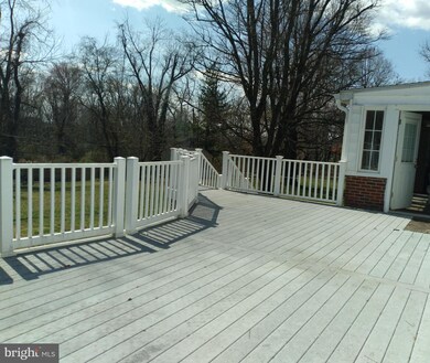 31 Bradbury Rd, Owings Mills, MD 21117 - photo 3