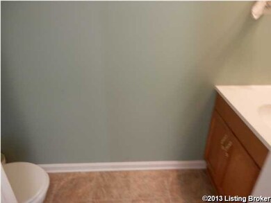 571 Forest Ridge Dr, Mount Washington, KY 40047 - photo 2