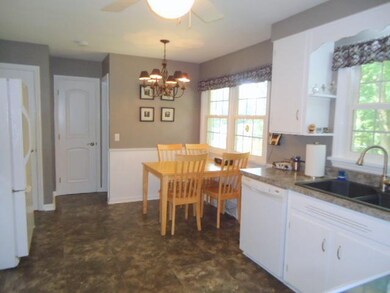 Kitchen View to the Dinette area