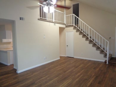 8403 Windell Ln, Houston, TX 77040 - photo 4