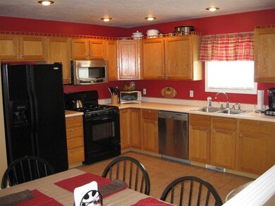 622 E 300 N, La Porte, IN 46350 - photo 7