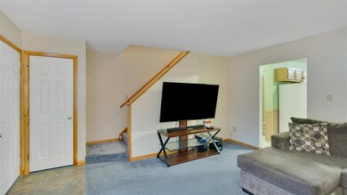 916 Williams Rd unit 3, Colchester, VT 05446 - photo 4