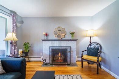 33 Meadow View Dr, Cranston, RI 02920 - photo 5