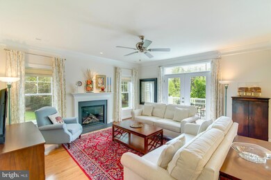 811 Lincoln Ave, Falls Church, VA 22046 - photo 7