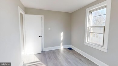 153 Knapp Ave, Trenton, NJ 08610 - photo 7