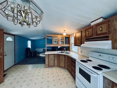 6798 E Rest A While Ln, Monticello, IN 47960 - photo 2