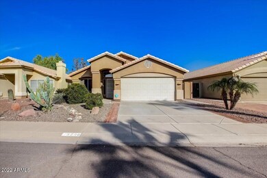 03-W Glenview Pl-003