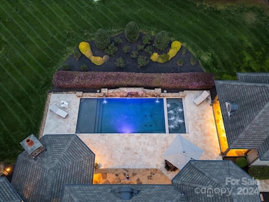 Ariel View of Pool & hot tub
