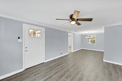 13221 Vicksburg St, Houston, TX 77015 - photo 5