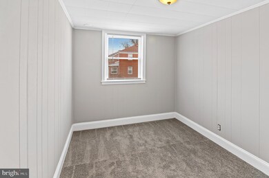 8352 Oakleigh Rd, Parkville, MD 21234 - photo 3