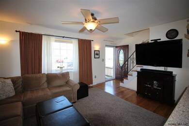 12 Amelia Dr, Schenectady, NY 12309 - photo 4