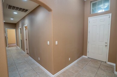 2794 N Dee Ann Ave, Fresno, CA 93727 - photo 7
