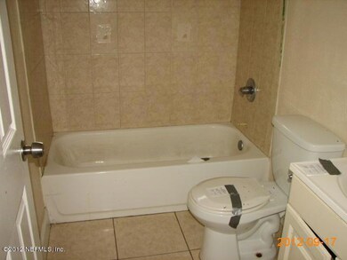 2449 Lourdes Dr W, Jacksonville, FL 32210 - photo 7