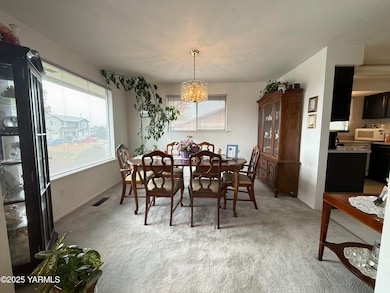1208 S 39th Ave, Yakima, WA 98902 - photo 7