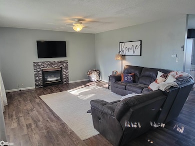 1221 S Main St, Clarion, IA 50525 - photo 4