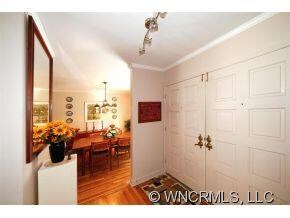 Entryway to dining