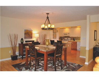 Dining Room. Spacious Dinning Room