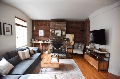 15 Battery St unit 5, Boston, MA 02109 - photo 4