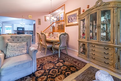 451 Tulsa Ave, Carpentersville, IL 60110 - photo 4