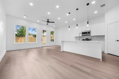 6817 Paris St, Houston, TX 77021 - photo 7