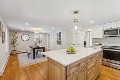 692 Pearl St, Reading, MA 01867 - photo 7