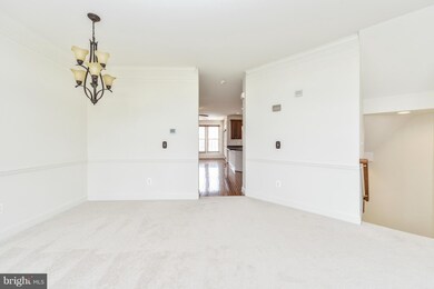 6804 Witton Cir, Gainesville, VA 20155 - photo 7