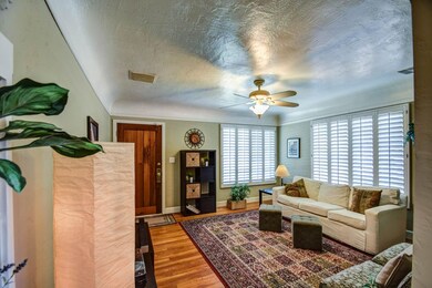 family room 1