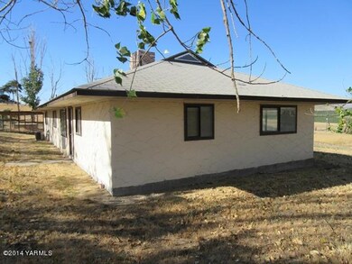 240 Sunview Ln, Moxee, WA 98936 - photo 7