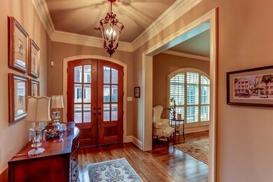 Tall ceilings, heavy molding, furniture grade cabi