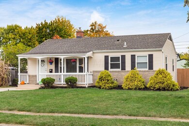 2232 Fenton