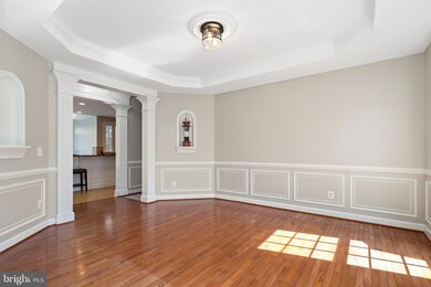 1880 Powells Landing Cir, Woodbridge, VA 22191 - photo 4