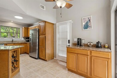 1401 Donna Ln, Bedford, TX 76022 - photo 6