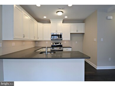 764 W 2nd St, Lansdale, PA 19446 - photo 4