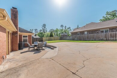 037_2227_woodbluff_way_037_910