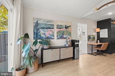 317 Londontown Rd, Edgewater, MD 21037 - photo 7