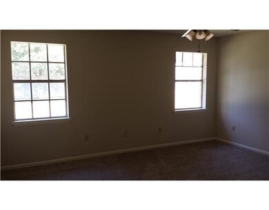 137 Wildwood Dr, Pineville, LA 71360 - photo 5