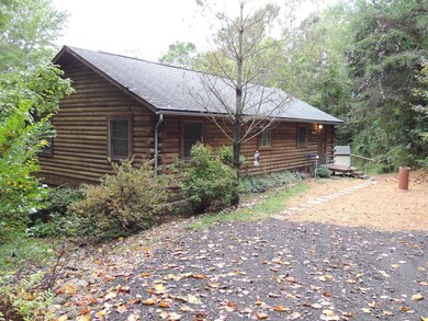 Days Away Cabin Frpnt