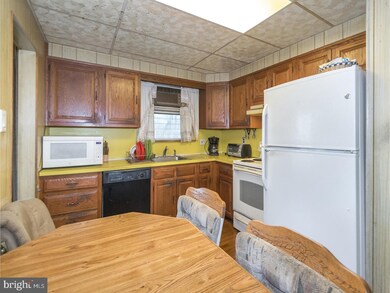 204 Cherry Ln, Lansdale, PA 19446 - photo 6