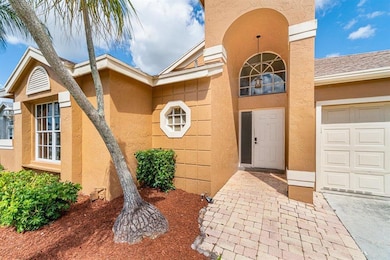 9549 Tavernier Dr, Boca Raton, FL 33496 - photo 4