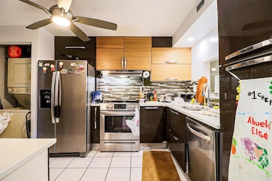 1100 Colony Point Cir unit 415, Pembroke Pines, FL 33026 - photo 5